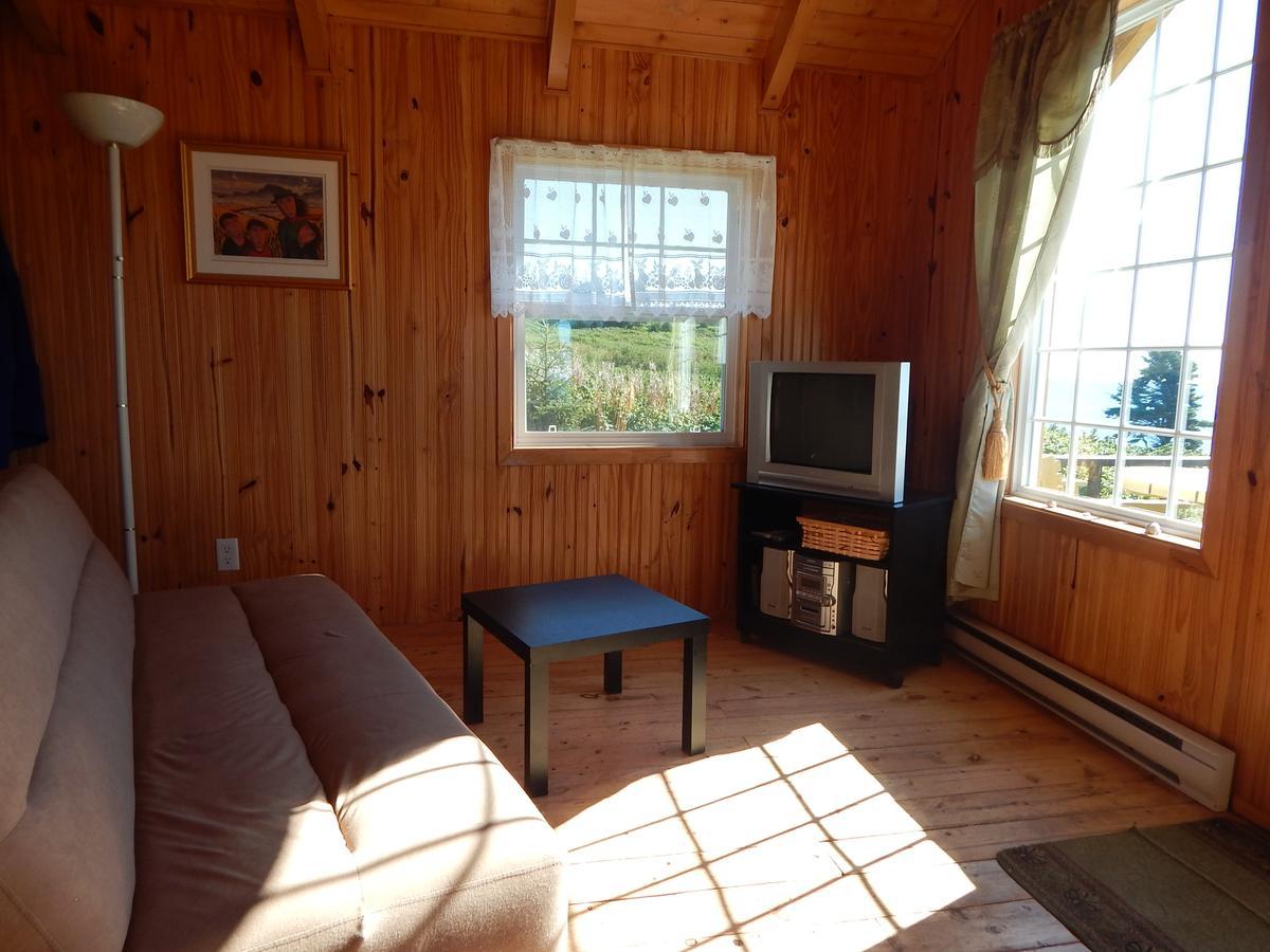 Les Chalets Brise-de-Mer Sainte-Therese-de-Gaspe Eksteriør bilde